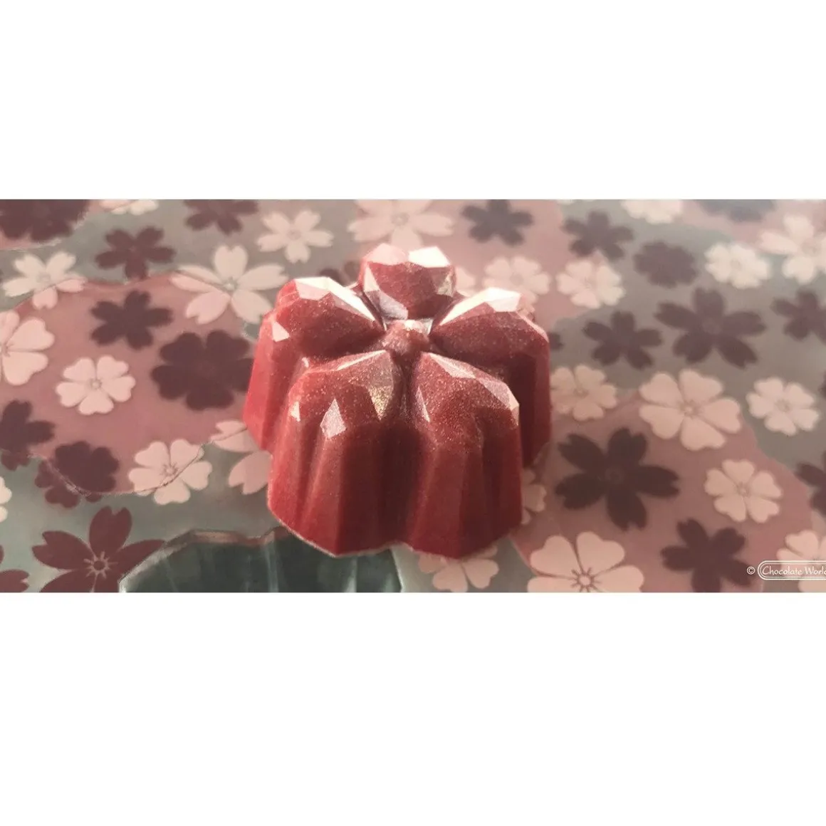 Bonbonvorm Chocolate World Sakura Origami (21x) 31x30x15mm
