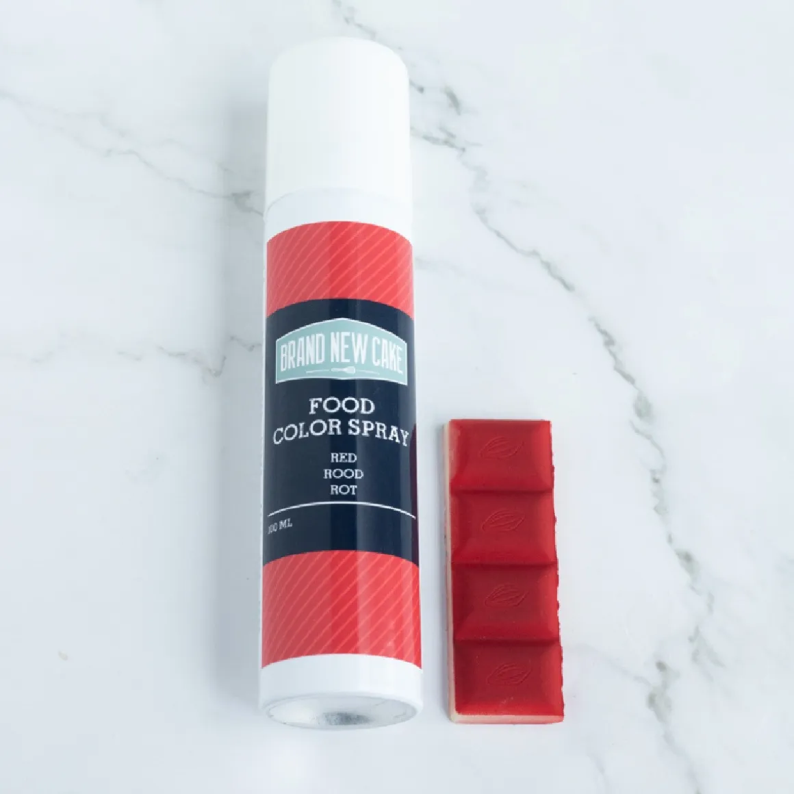 BrandNewCake Kleurspray Rood 100ml.