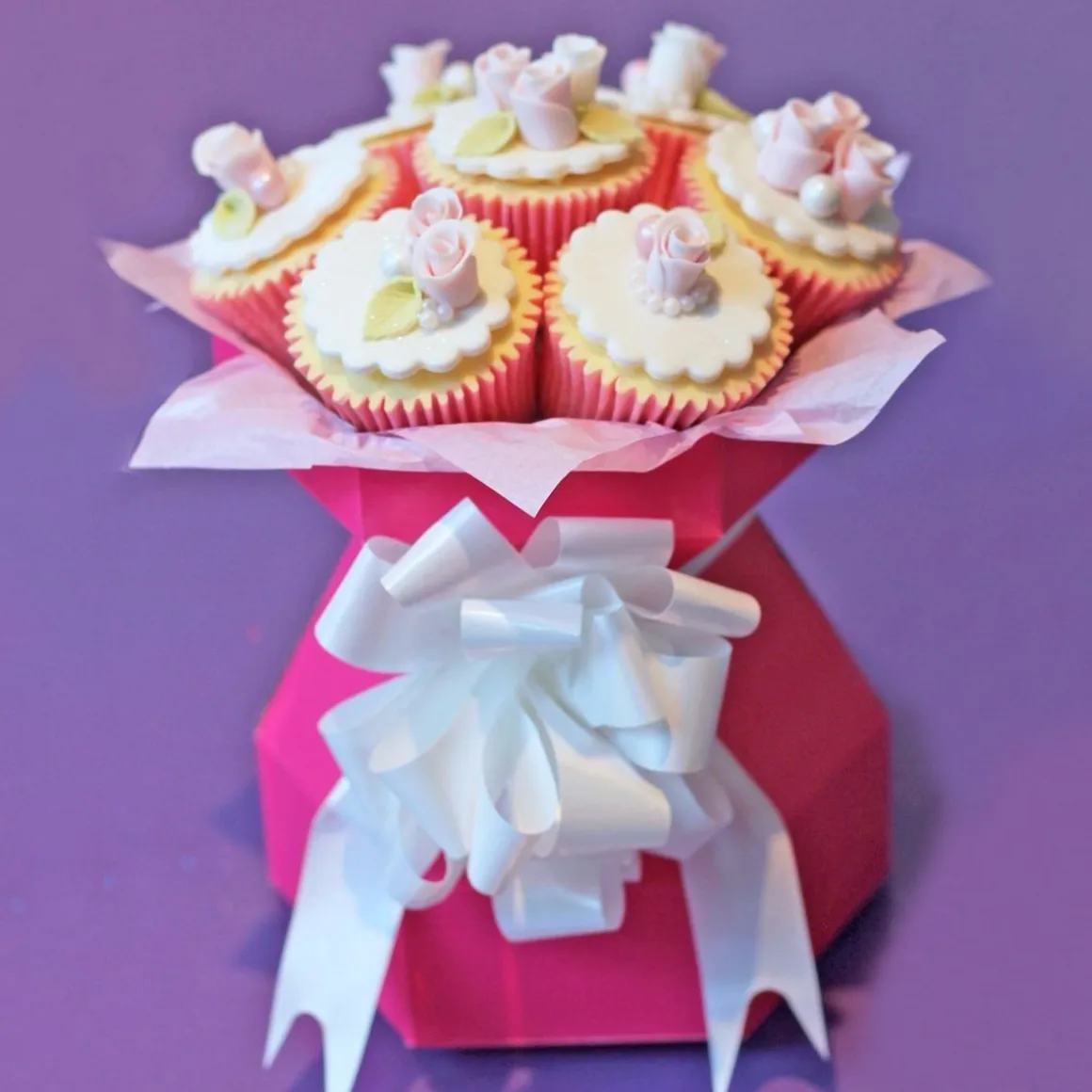 Cupcake Doos Boeket Wit Ø18x19cm