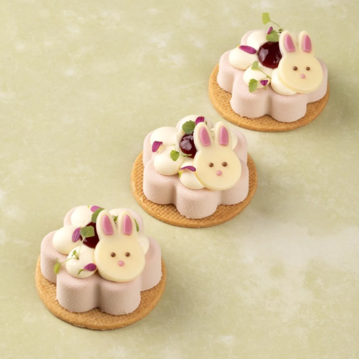 Dobla Chocoladedecoratie Paashaas Wit (90 stuks)