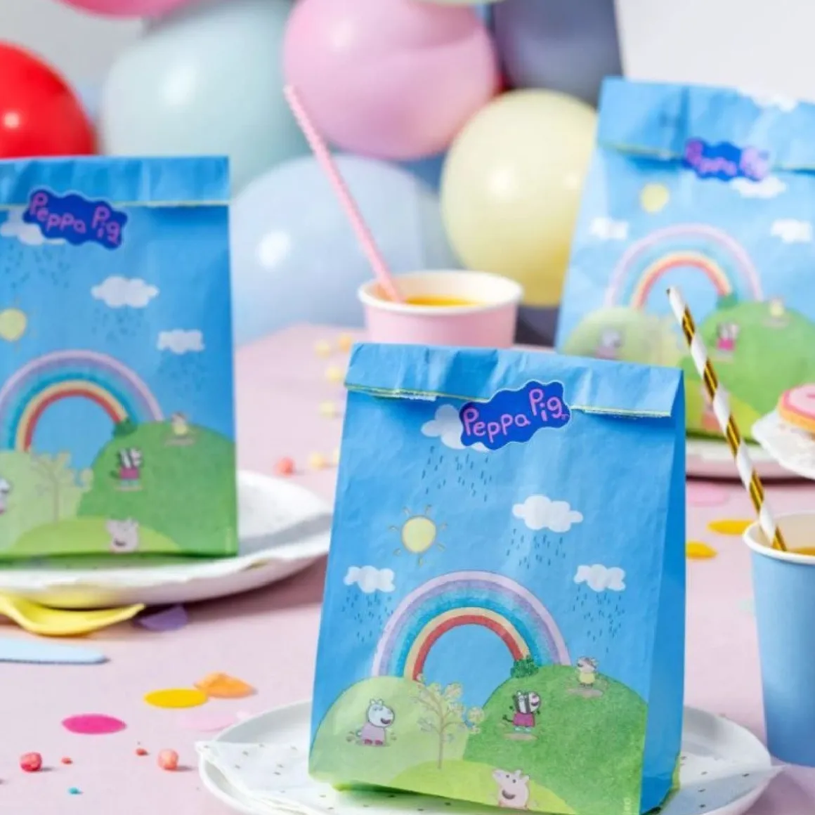 Dr.Oetker Peppa Pig Papieren Cadeauzakjes en Stickers 8st.