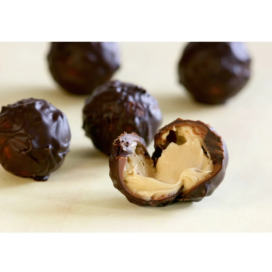 Irca Hazelnoot/Gianduia Spread Wit (Nocciolata-Bueno) 5kg
