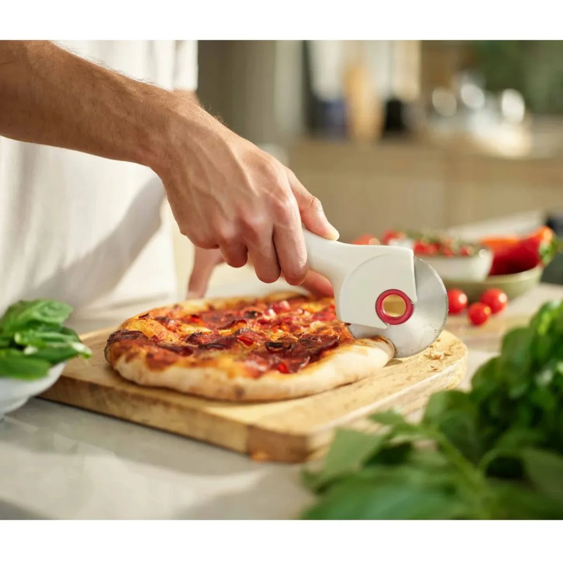Joseph Joseph Pizzasnijder Easy-Clean Ø9cm