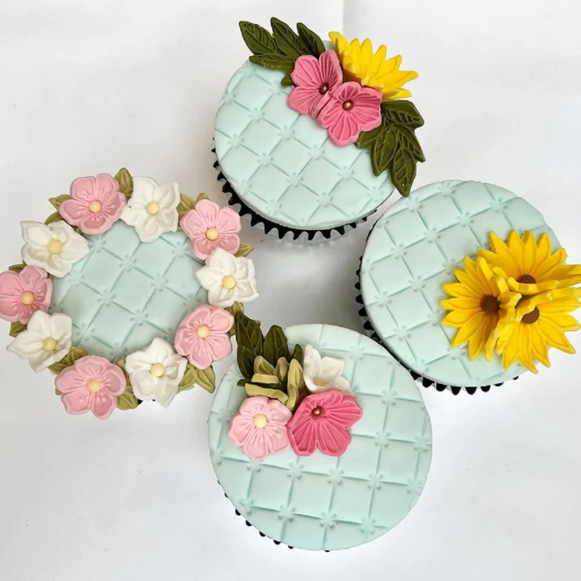 Katy Sue Mold Bloemen en Bladeren