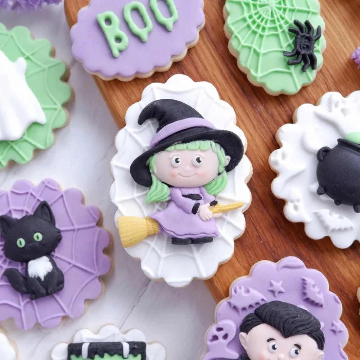 Katy Sue Mold Halloween Heks, Kat en Ketel
