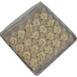 Marsepein rozen 6 blads 40mm 20 stuks, Wit Luxe