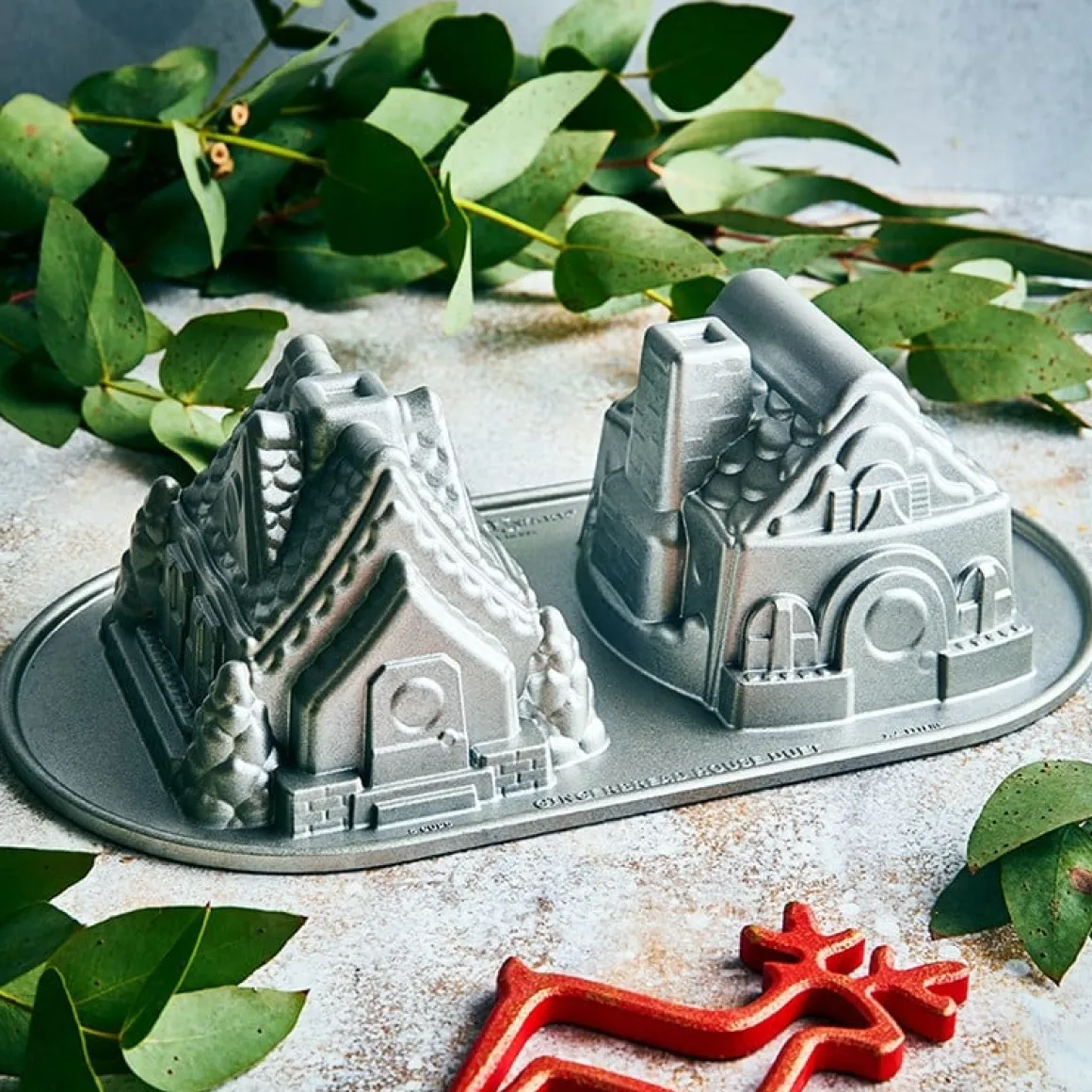 Nordic Ware Gingerbreadhuis Duet Bakvorm