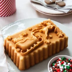 Nordic Ware Kerstman met Slee Bakvorm