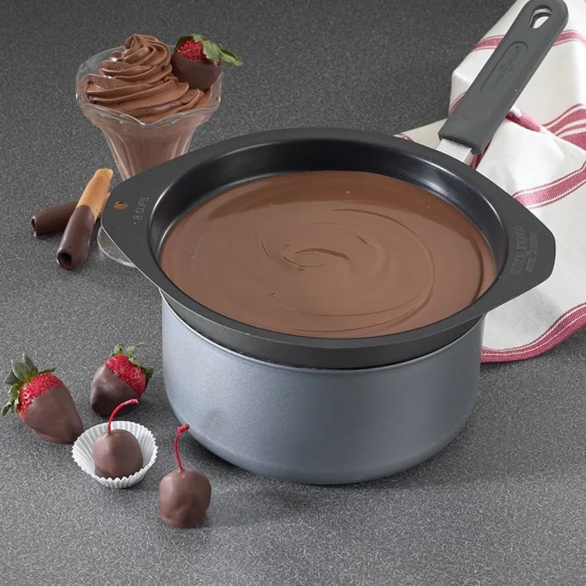 Nordic Ware Smeltbakje (Au bain-marie) 2L