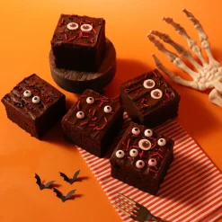 PME Halloween Sprinkle Set Bloederige Ogen 105g